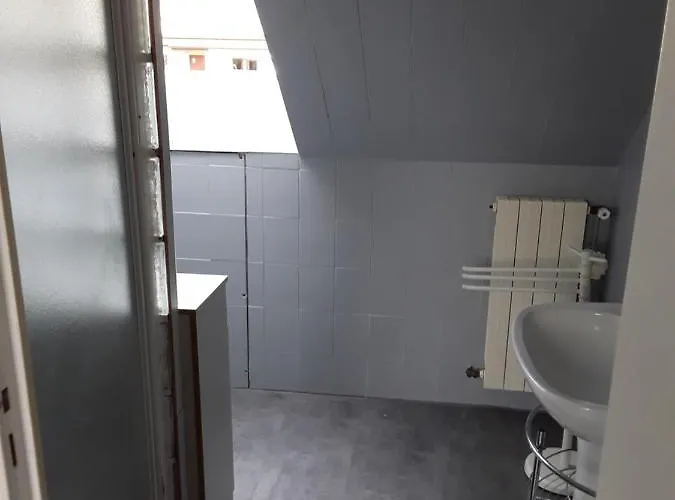 Virage De Quarto em Acomodações Particulares Mulsanne